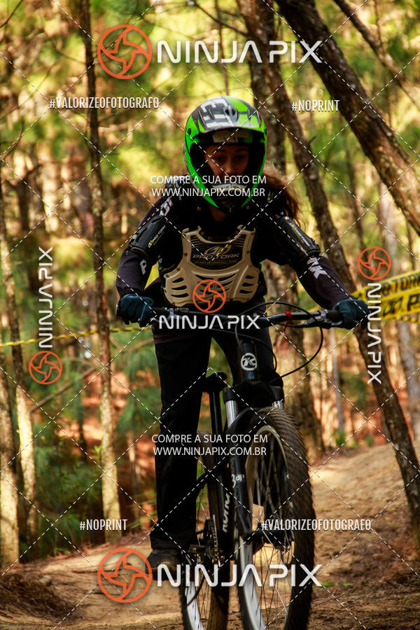 Buy your photos of the eventDownhill Pedreira on Fotop
