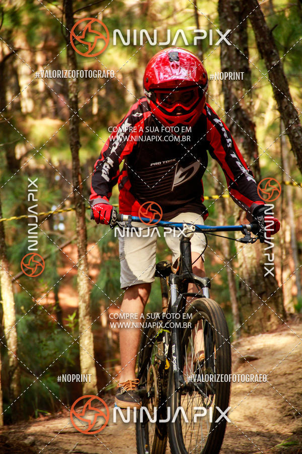 Achetez vos photos de l'vnementDownhill Pedreira sur Fotop