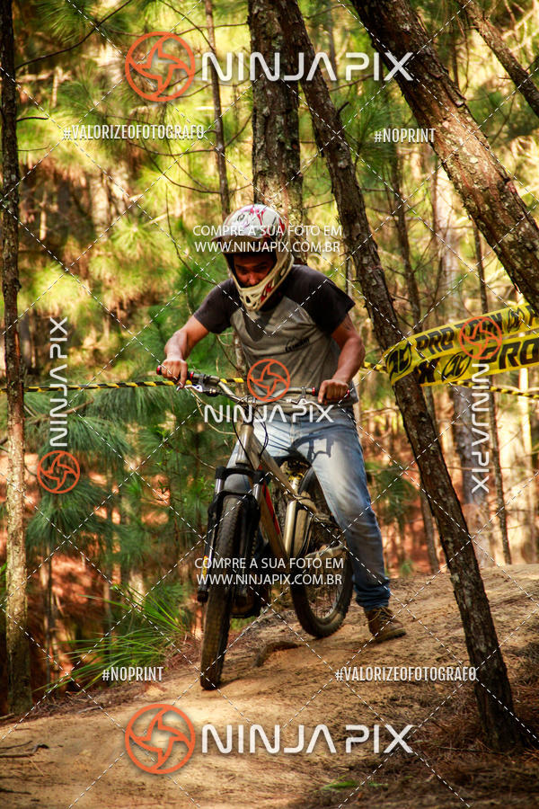 Achetez vos photos de l'vnementDownhill Pedreira sur Fotop