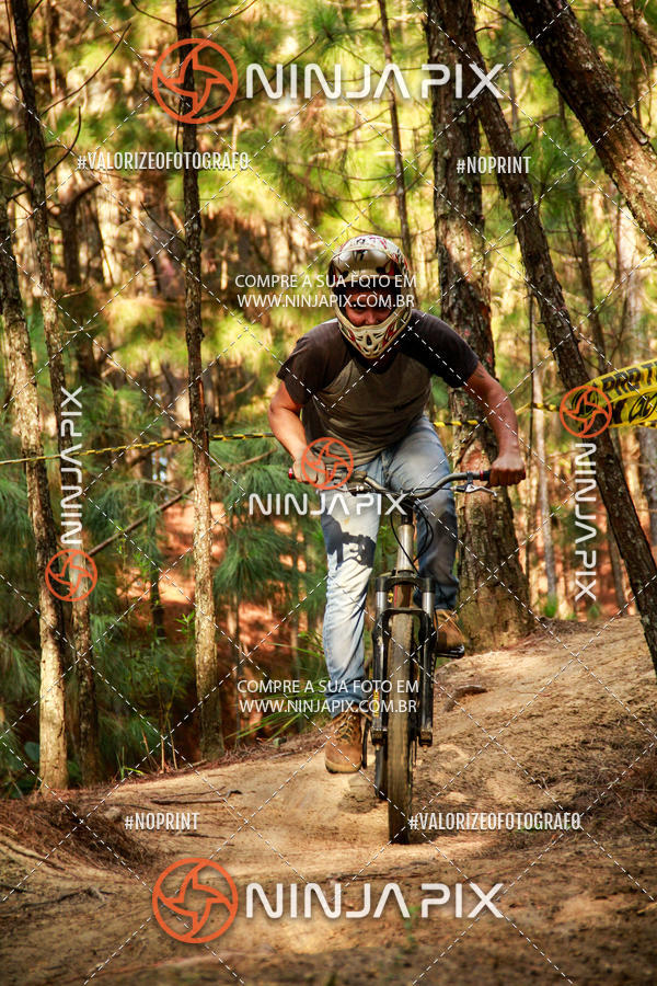 Achetez vos photos de l'vnementDownhill Pedreira sur Fotop