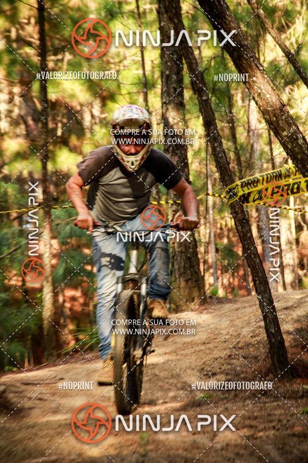 Achetez vos photos de l'vnementDownhill Pedreira sur Fotop