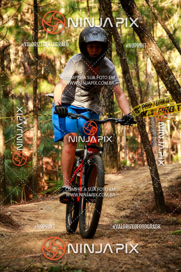 Achetez vos photos de l'vnementDownhill Pedreira sur Fotop