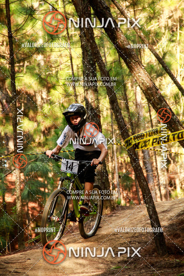 Achetez vos photos de l'vnementDownhill Pedreira sur Fotop