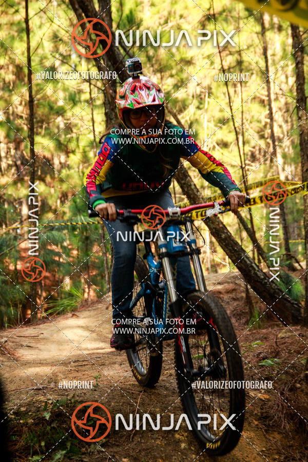 Achetez vos photos de l'vnementDownhill Pedreira sur Fotop