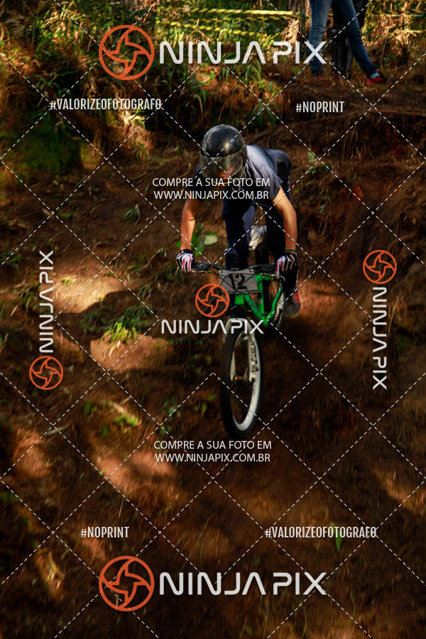 Achetez vos photos de l'vnementDownhill Pedreira sur Fotop