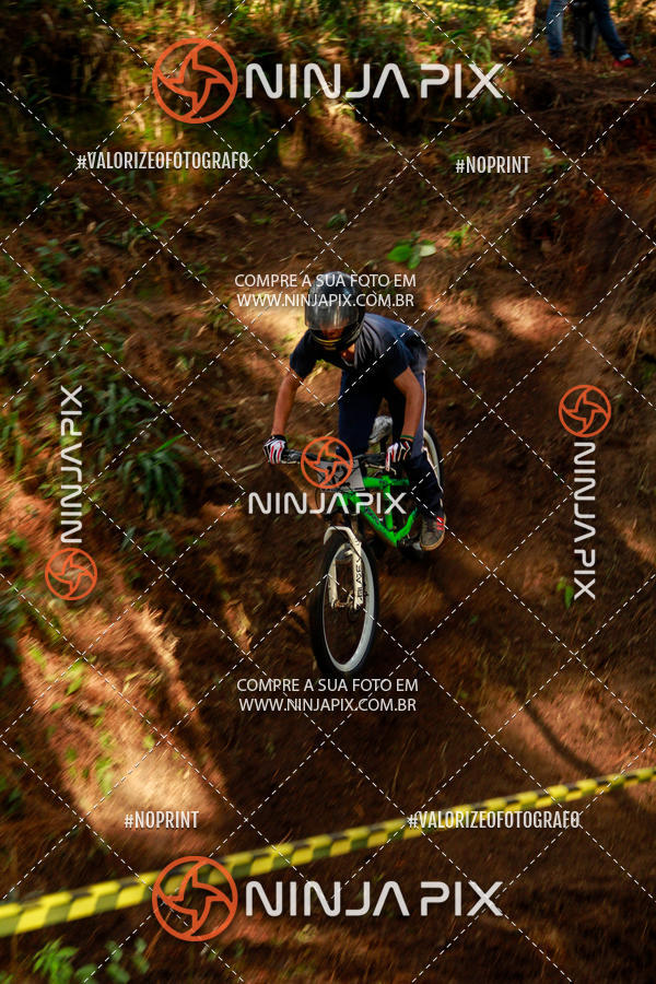 Achetez vos photos de l'vnementDownhill Pedreira sur Fotop