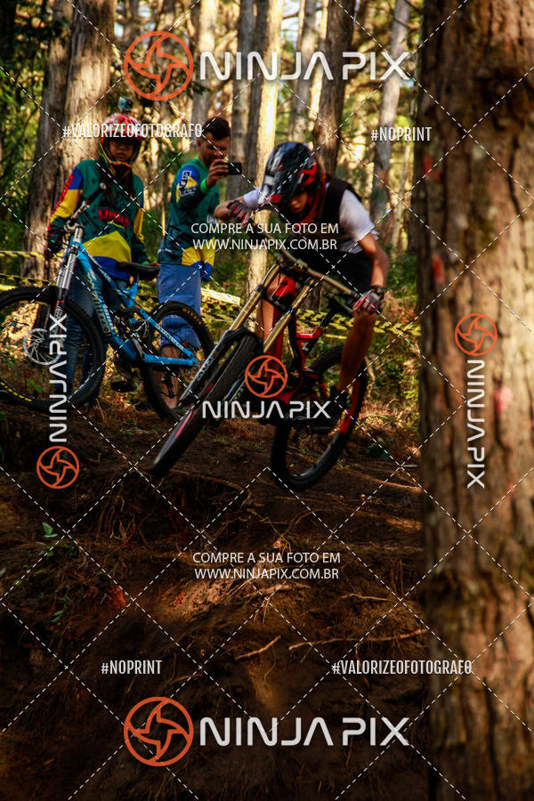 Achetez vos photos de l'vnementDownhill Pedreira sur Fotop