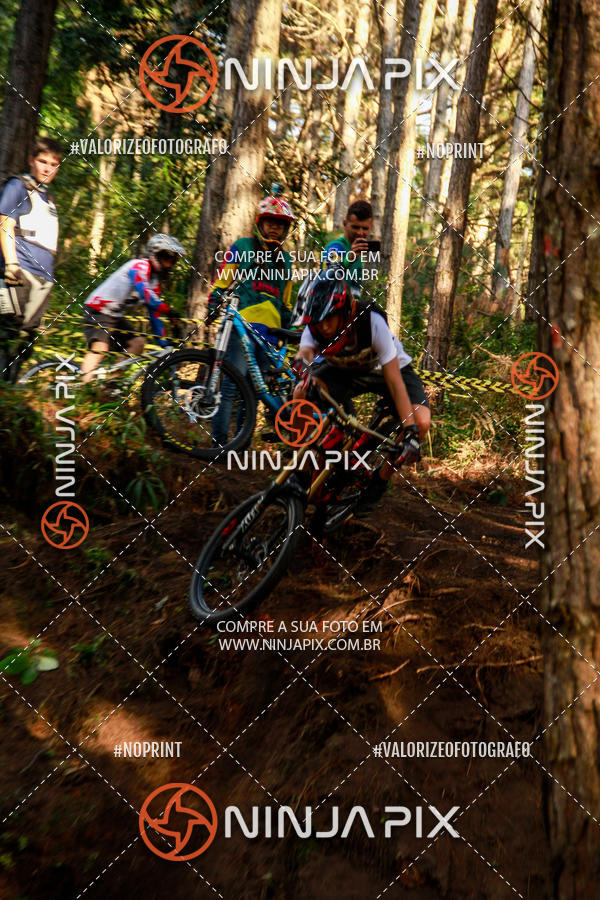 Achetez vos photos de l'vnementDownhill Pedreira sur Fotop