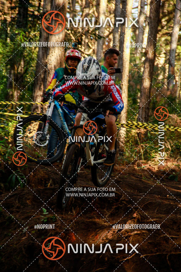 Achetez vos photos de l'vnementDownhill Pedreira sur Fotop