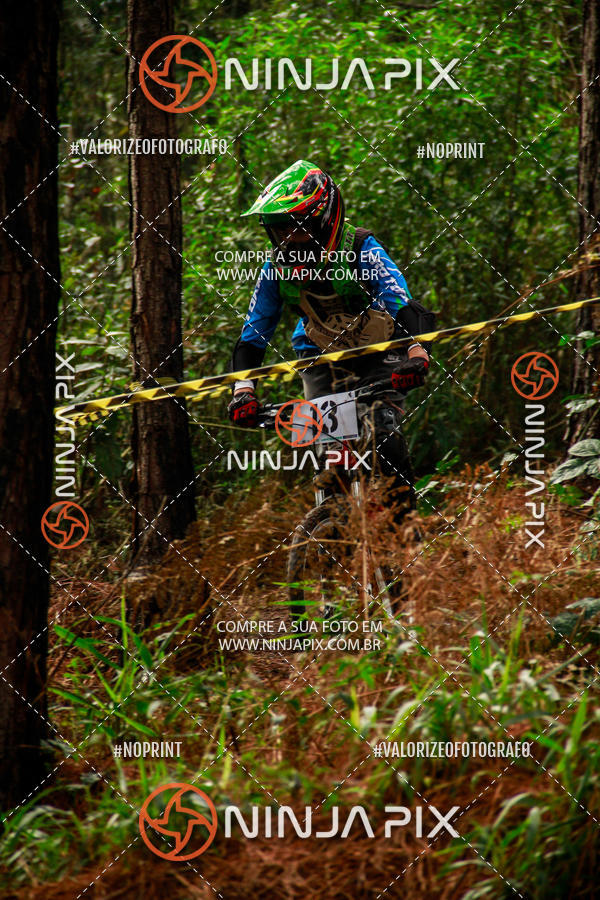 Achetez vos photos de l'vnementDownhill Pedreira sur Fotop