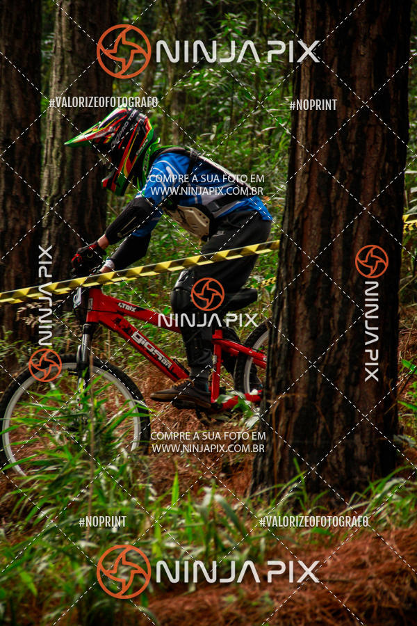 Acquista le foto dell'eventoDownhill Pedreira in Fotop