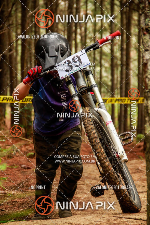 Acquista le foto dell'eventoDownhill Pedreira in Fotop