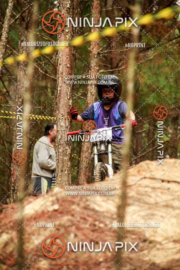 Acquista le foto dell'eventoDownhill Pedreira in Fotop