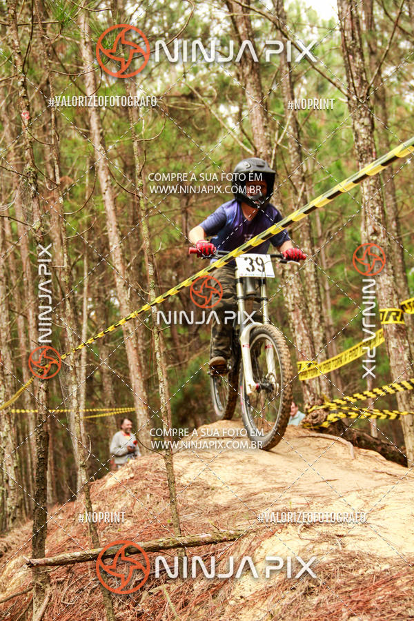 Acquista le foto dell'eventoDownhill Pedreira in Fotop