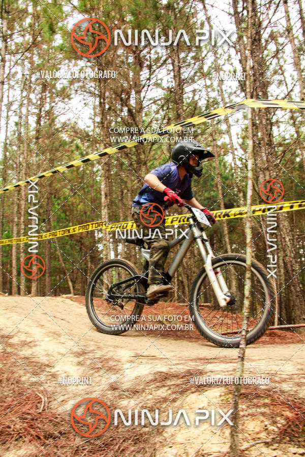 Acquista le foto dell'eventoDownhill Pedreira in Fotop