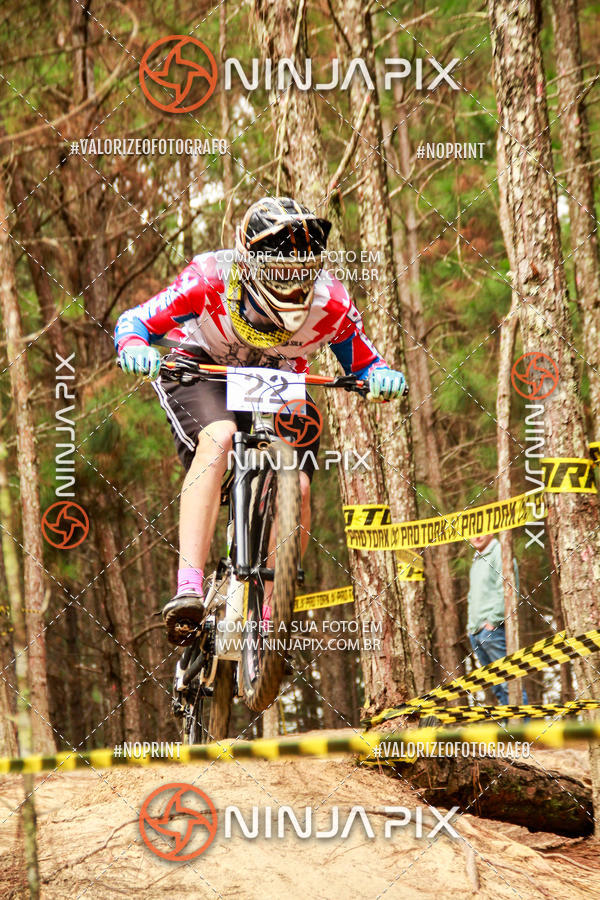 Acquista le foto dell'eventoDownhill Pedreira in Fotop