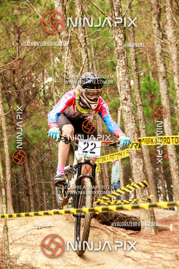 Acquista le foto dell'eventoDownhill Pedreira in Fotop