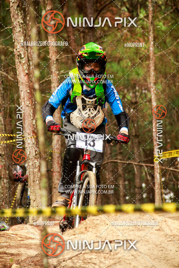 Acquista le foto dell'eventoDownhill Pedreira in Fotop