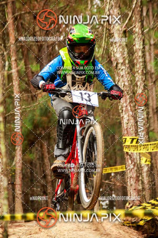 Acquista le foto dell'eventoDownhill Pedreira in Fotop