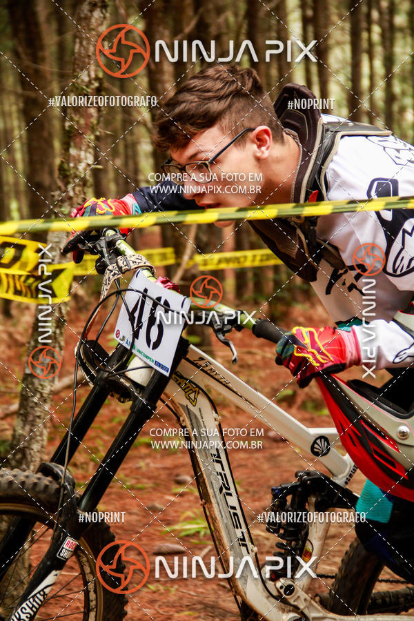 Acquista le foto dell'eventoDownhill Pedreira in Fotop