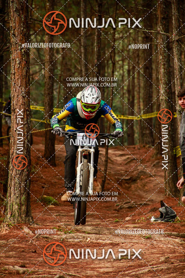 Acquista le foto dell'eventoDownhill Pedreira in Fotop
