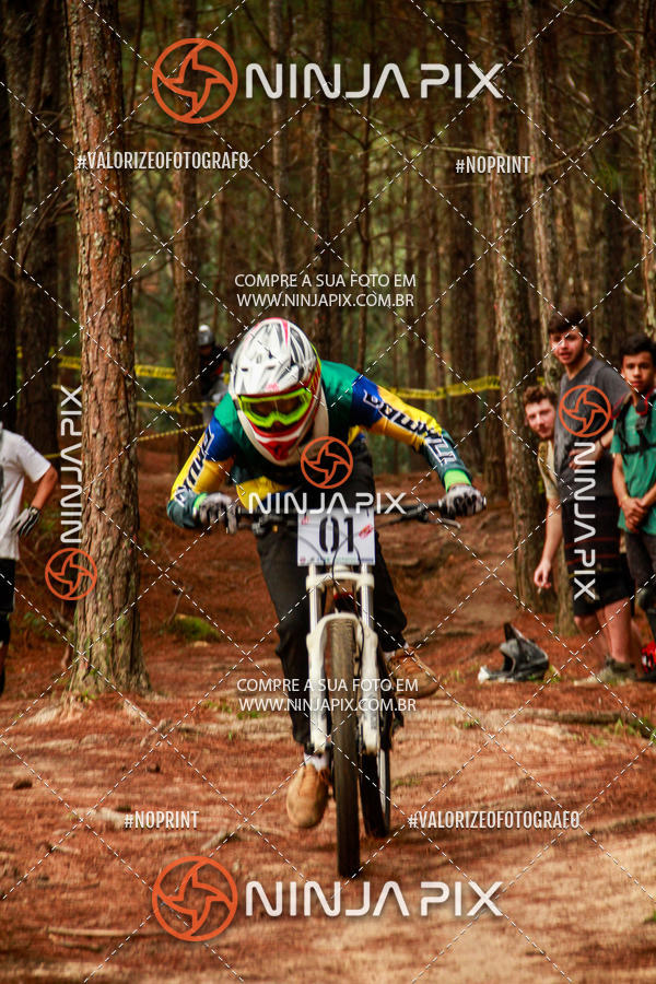 Acquista le foto dell'eventoDownhill Pedreira in Fotop