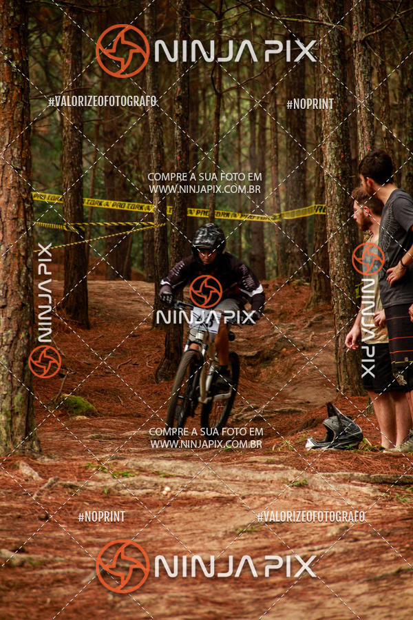 Acquista le foto dell'eventoDownhill Pedreira in Fotop