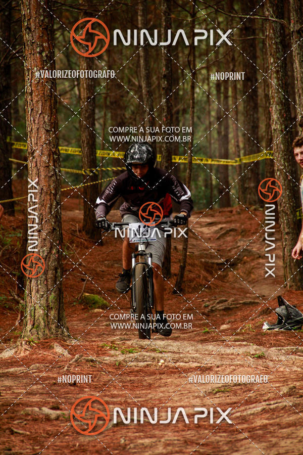 Buy your photos of the eventDownhill Pedreira on Fotop