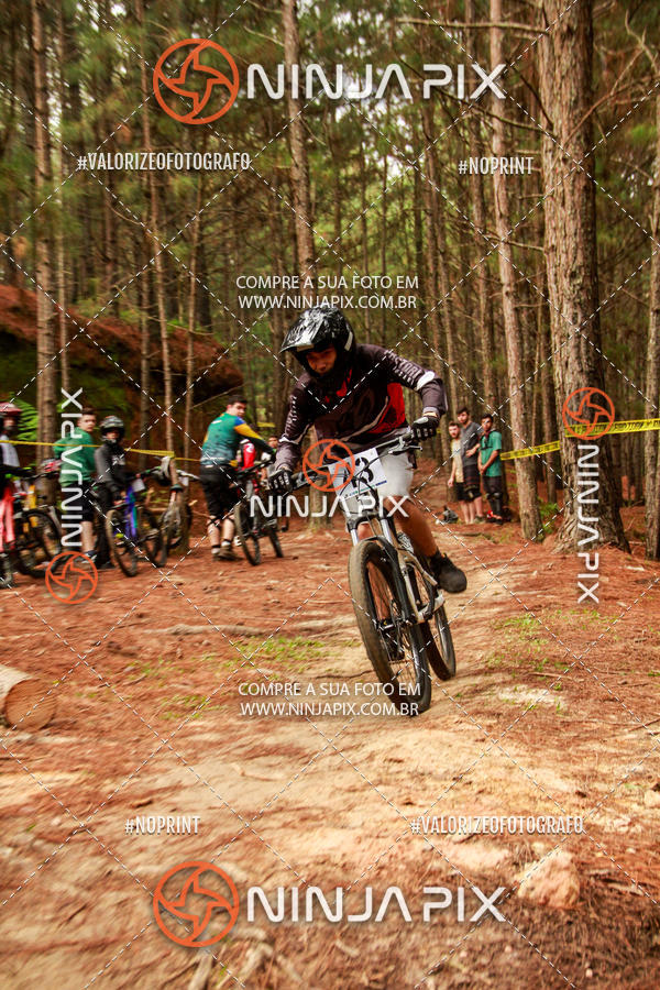 Buy your photos of the eventDownhill Pedreira on Fotop