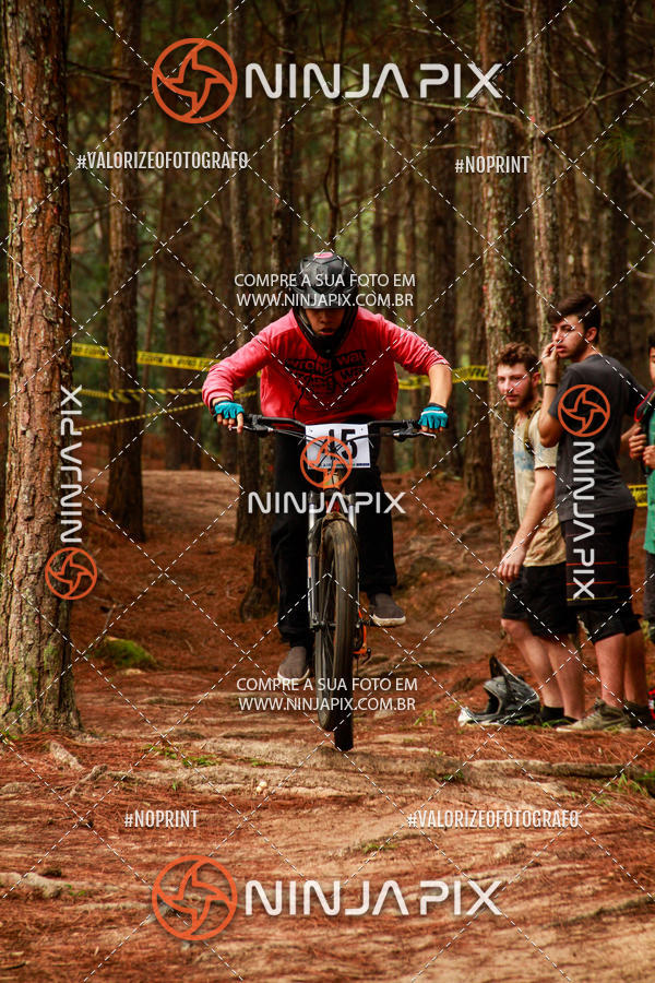 Buy your photos of the eventDownhill Pedreira on Fotop