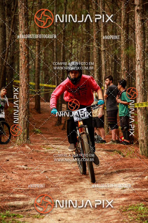 Buy your photos of the eventDownhill Pedreira on Fotop