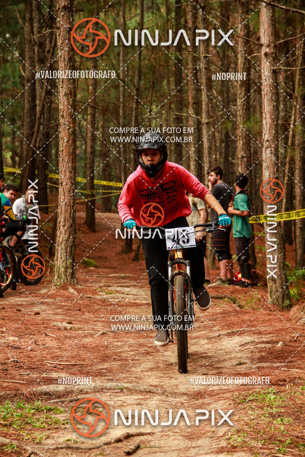 Buy your photos of the eventDownhill Pedreira on Fotop