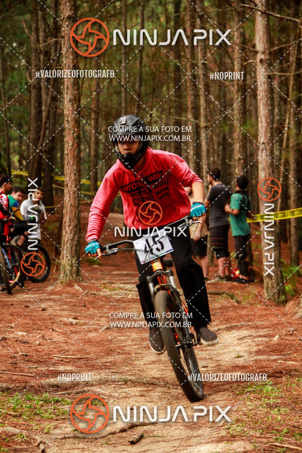 Buy your photos of the eventDownhill Pedreira on Fotop