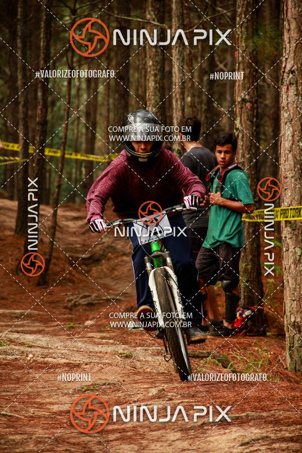 Buy your photos of the eventDownhill Pedreira on Fotop