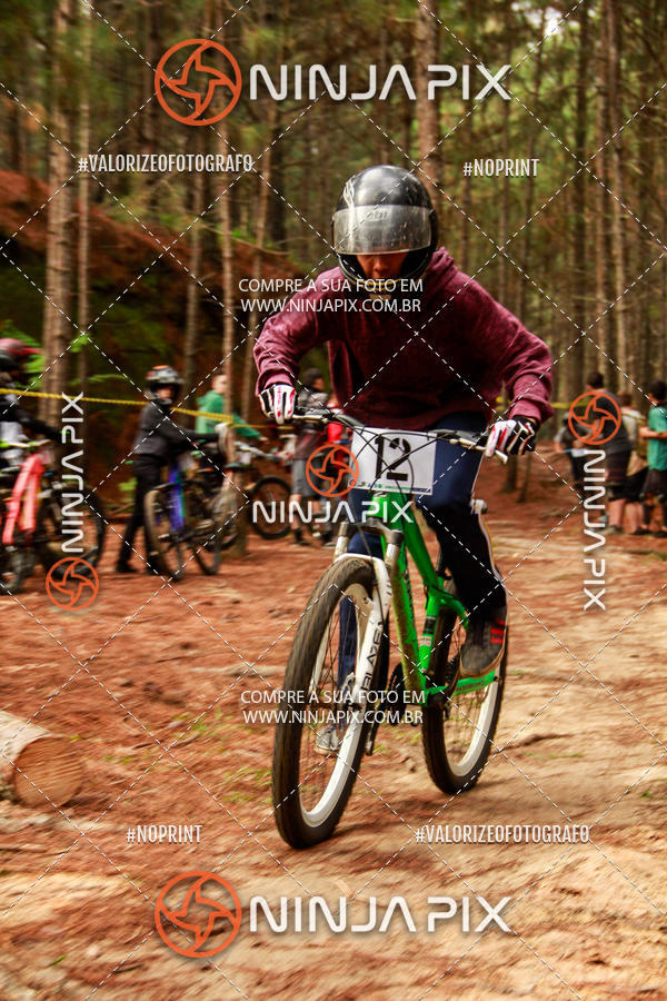 Buy your photos of the eventDownhill Pedreira on Fotop