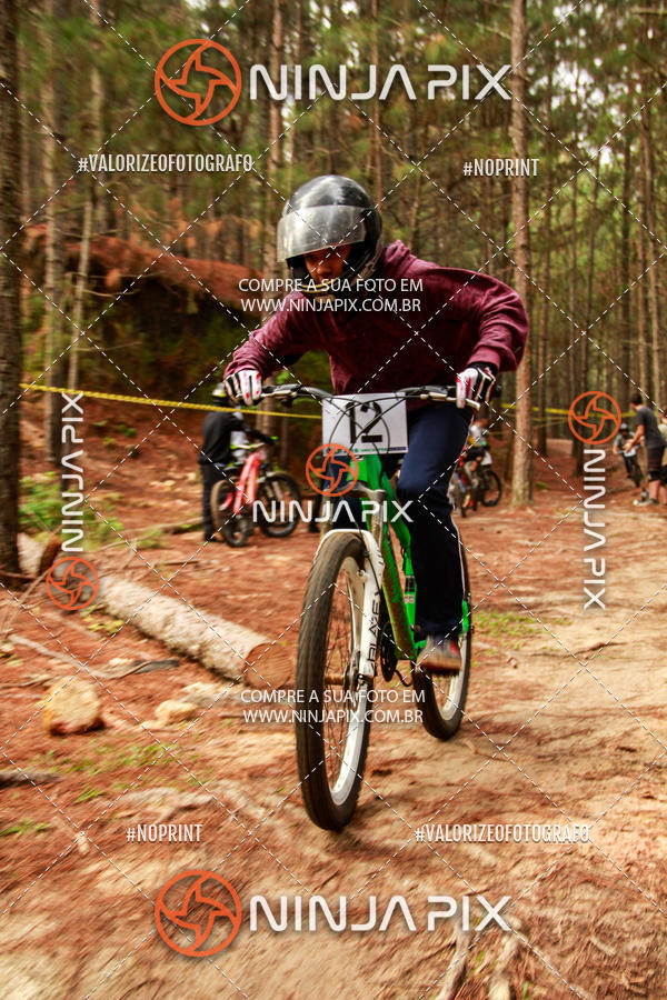 Achetez vos photos de l'vnementDownhill Pedreira sur Fotop