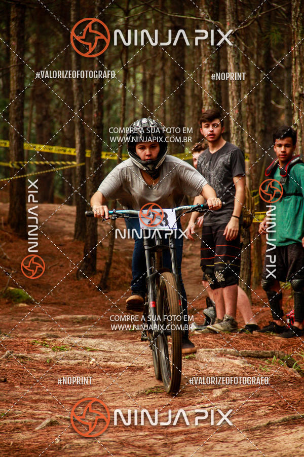 Achetez vos photos de l'vnementDownhill Pedreira sur Fotop