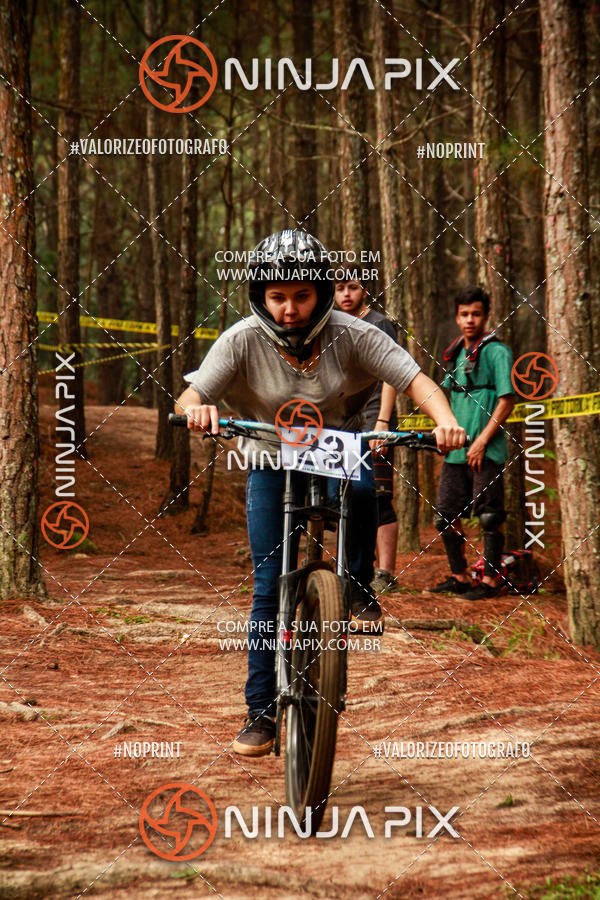 Achetez vos photos de l'vnementDownhill Pedreira sur Fotop