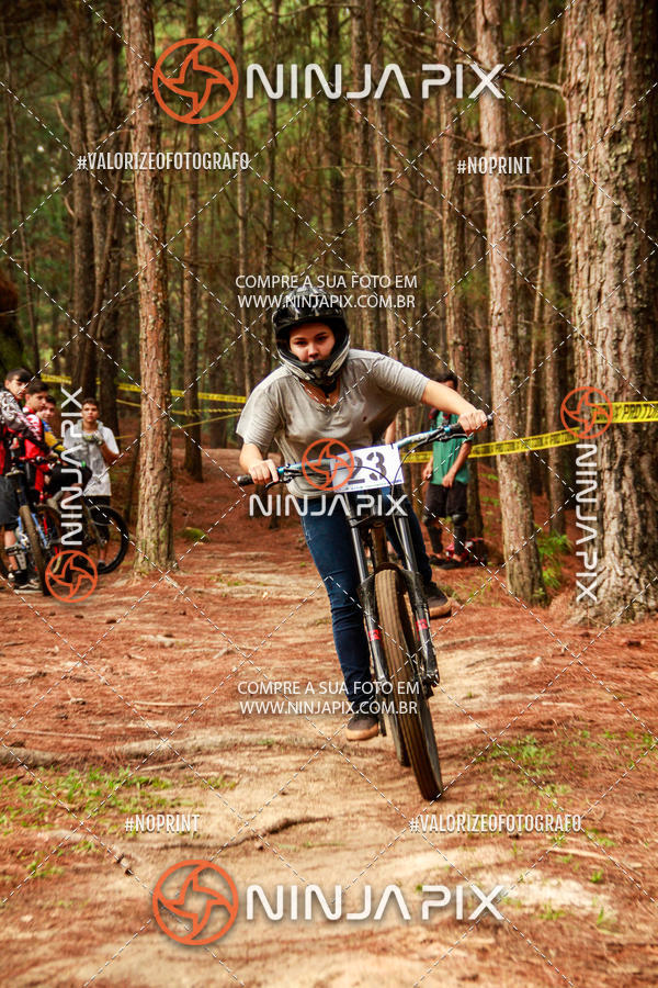 Achetez vos photos de l'vnementDownhill Pedreira sur Fotop
