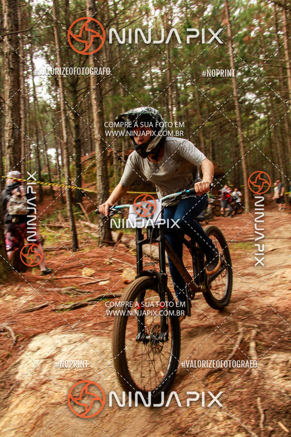 Achetez vos photos de l'vnementDownhill Pedreira sur Fotop
