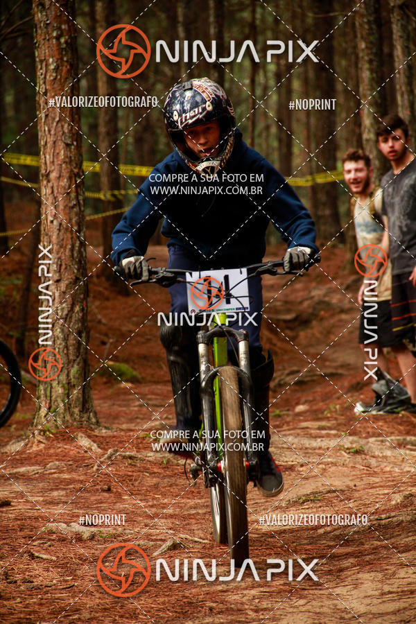 Achetez vos photos de l'vnementDownhill Pedreira sur Fotop