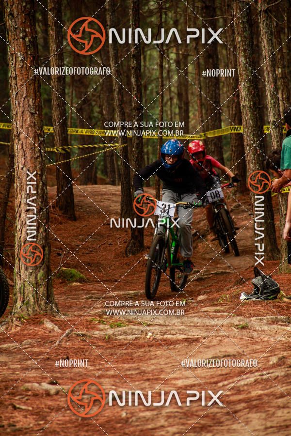 Achetez vos photos de l'vnementDownhill Pedreira sur Fotop