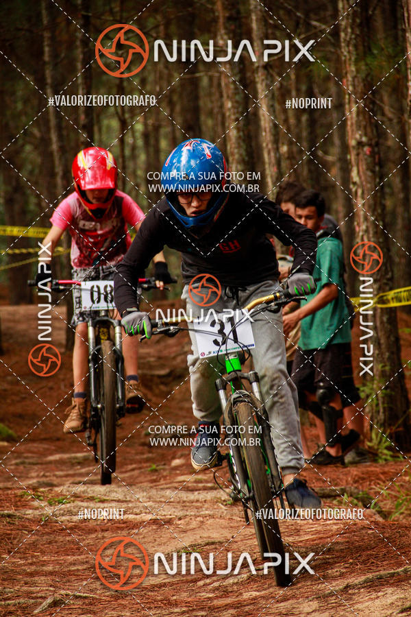 Achetez vos photos de l'vnementDownhill Pedreira sur Fotop