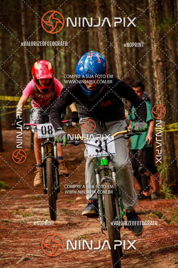 Achetez vos photos de l'vnementDownhill Pedreira sur Fotop