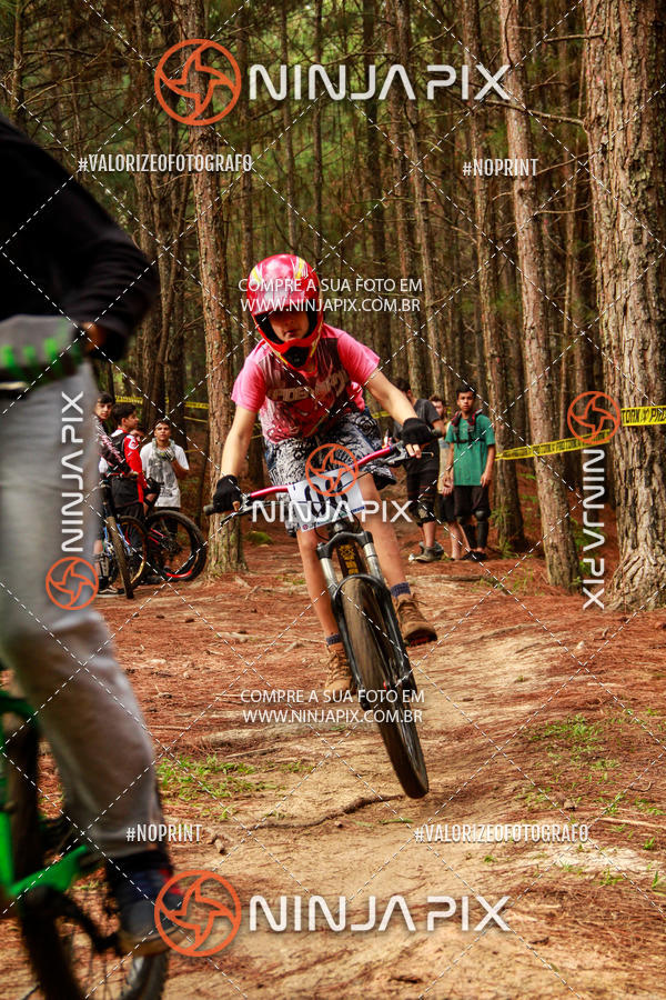 Compra tus fotos del eventoDownhill Pedreira En Fotop