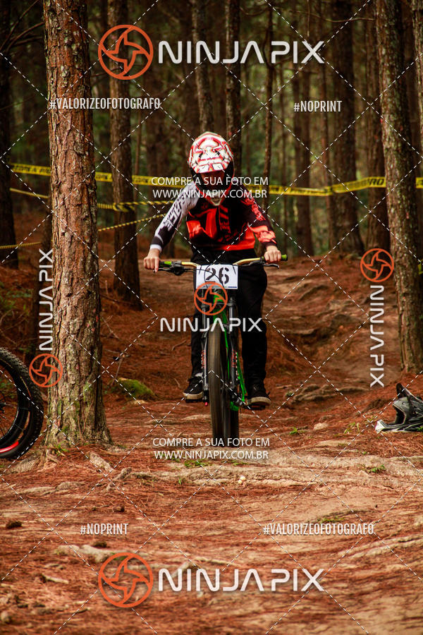 Compra tus fotos del eventoDownhill Pedreira En Fotop