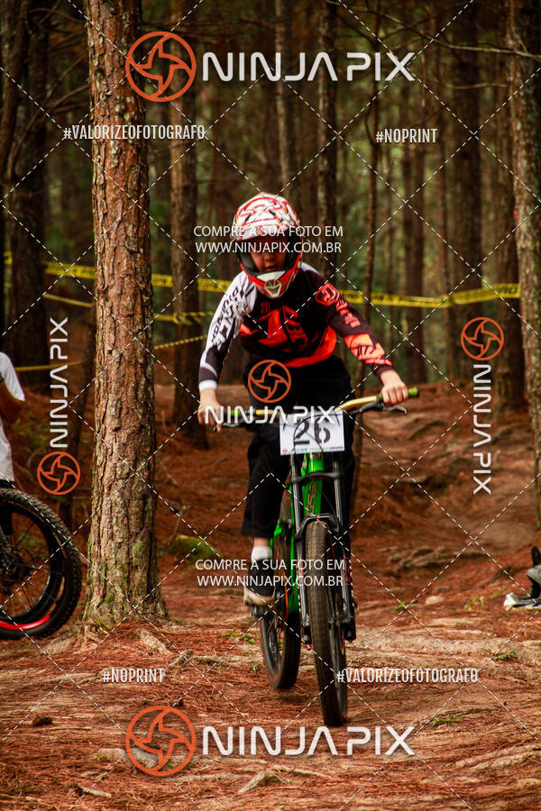 Compra tus fotos del eventoDownhill Pedreira En Fotop