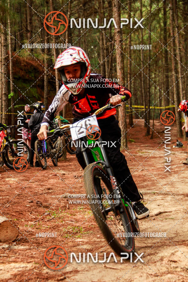 Compra tus fotos del eventoDownhill Pedreira En Fotop