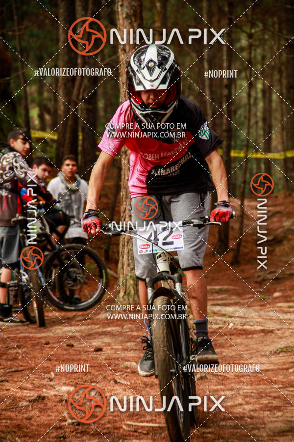Compra tus fotos del eventoDownhill Pedreira En Fotop