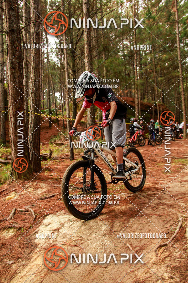 Compra tus fotos del eventoDownhill Pedreira En Fotop